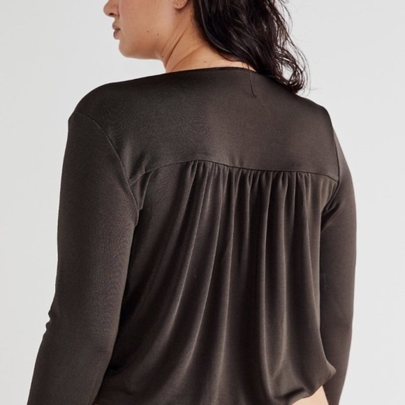 NEW Free People Under The Trees Turnt Long Sleeve Bodysuit V NECK SIZE XS - Picture 6 of 6